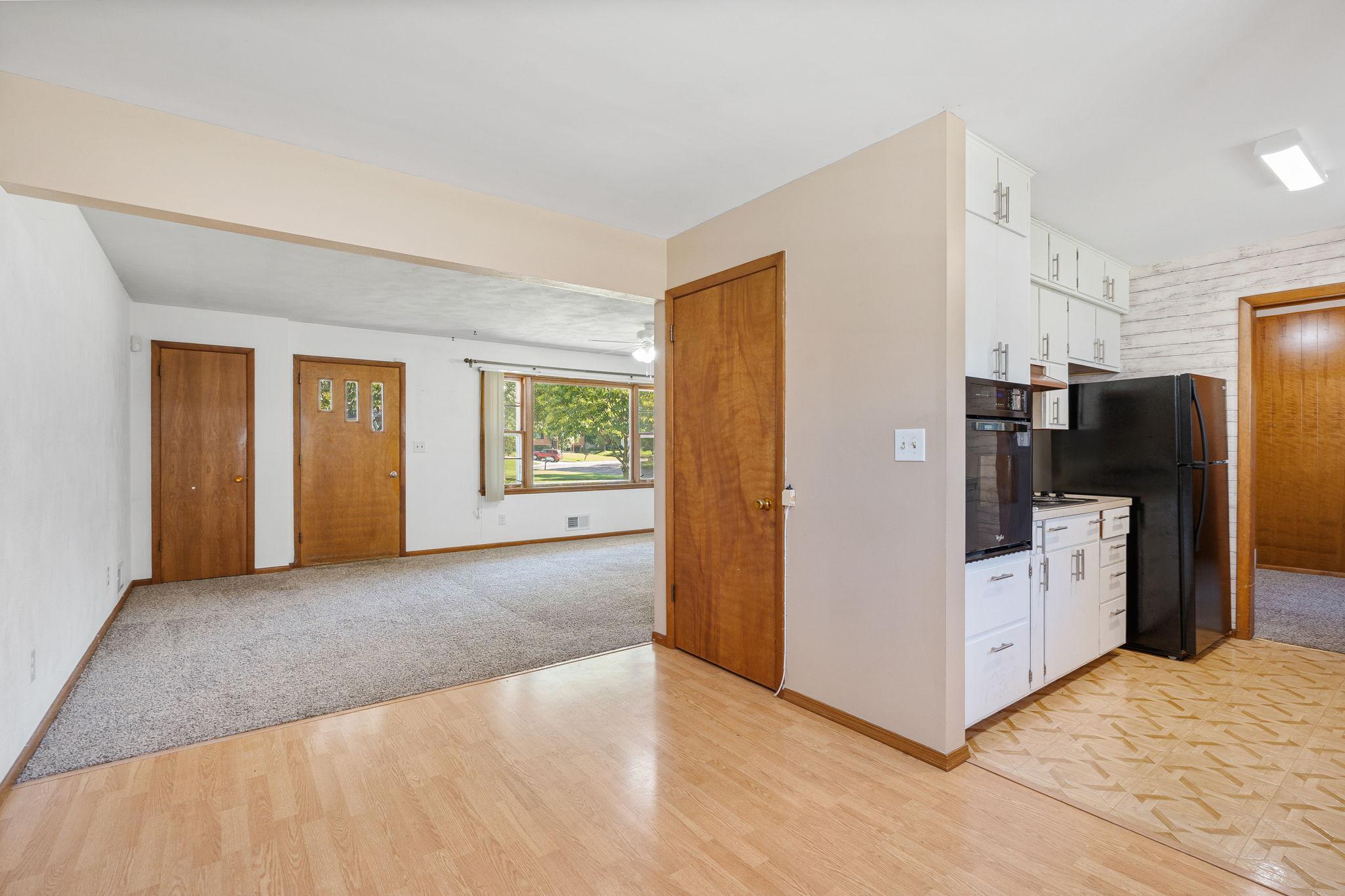 Owatonna, Minnesota 55060, United States, 3 Bedrooms Bedrooms, ,2 BathroomsBathrooms,Residential,Active,203696