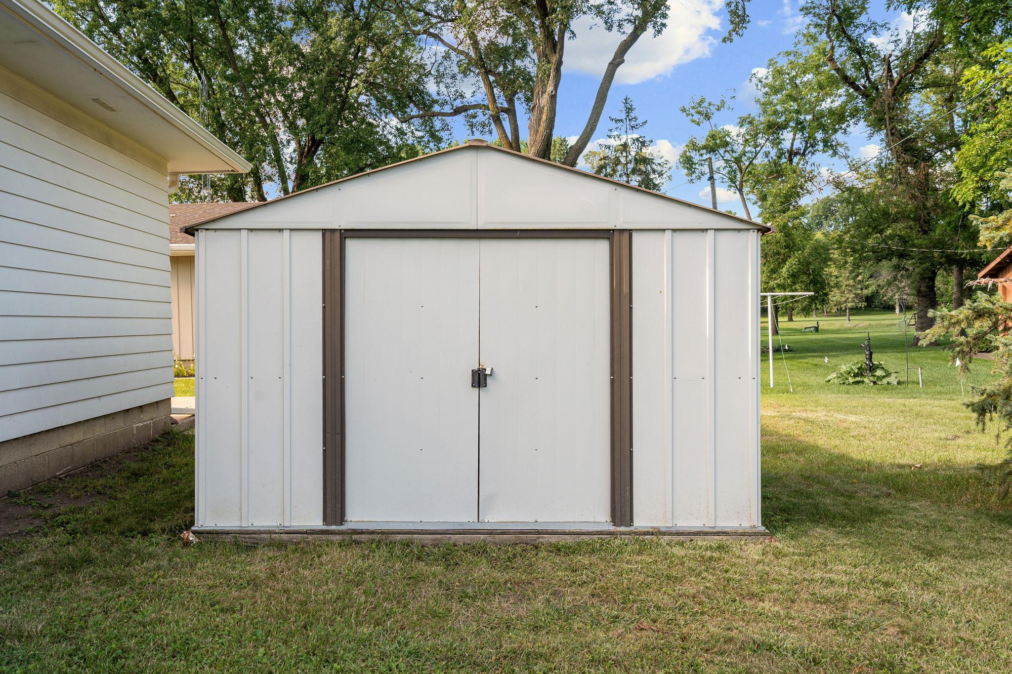 Owatonna, Minnesota 55060, United States, 3 Bedrooms Bedrooms, ,2 BathroomsBathrooms,Residential,Active,203696