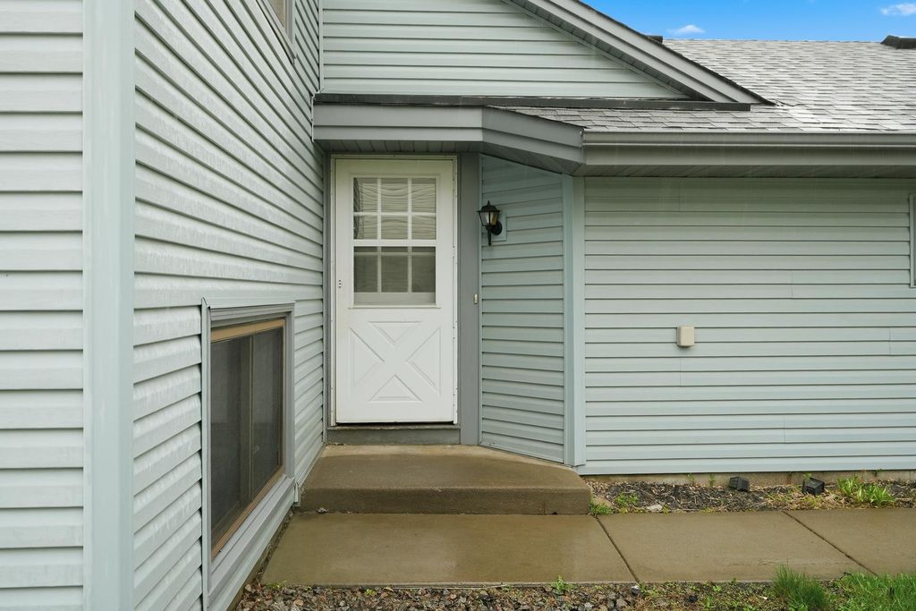 Photo of 8433 Sheridan Avenue N, Brooklyn Park, MN 55444 (MLS # 7063109)