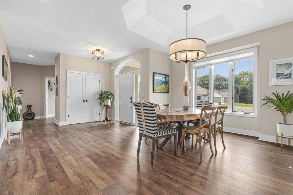 Photo of 7036 Crowne Oak Road, Eden Prairie, MN 55344 (MLS # 7119471)