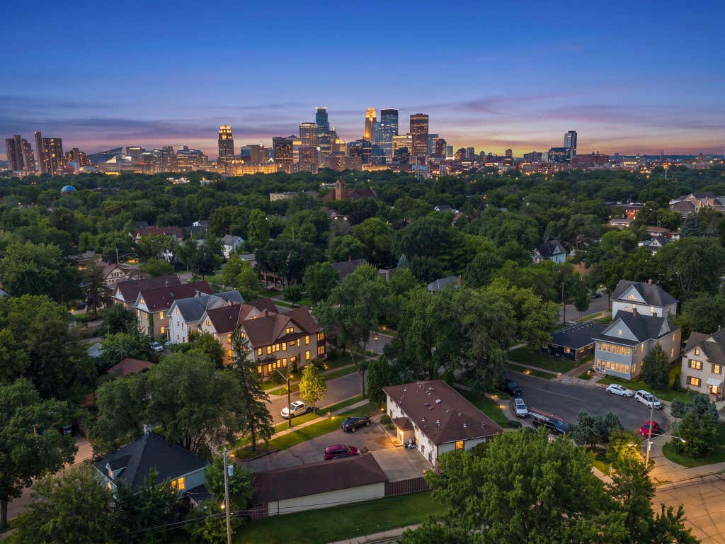 Photo of 901 4th Street NE, Minneapolis, MN 55413 (MLS # 7111414)