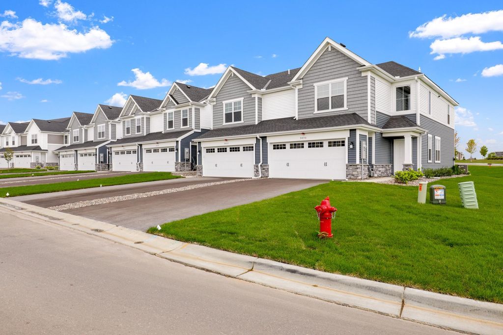 Photo of 206 Jean Avenue N, Lake Elmo, MN 55042 (MLS # 7025851)