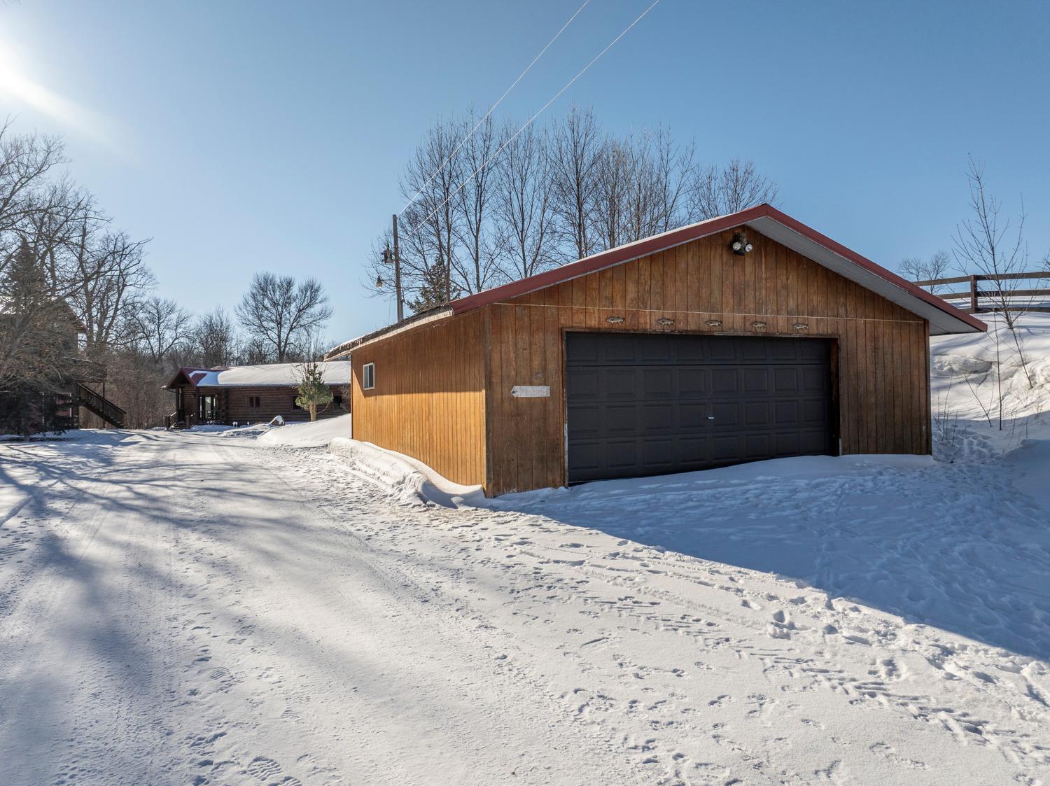 Detroit Lakes, Minnesota, 56501, United States, 3 Bedrooms Bedrooms, ,2 BathroomsBathrooms,Residential,Active,2017453