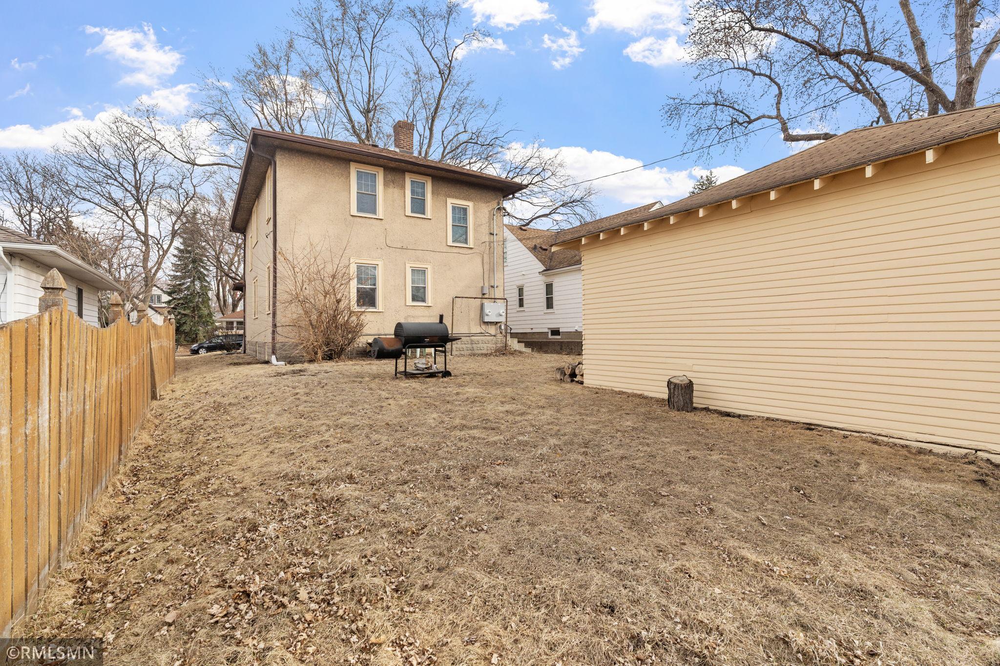 2196 Eleanor Avenue