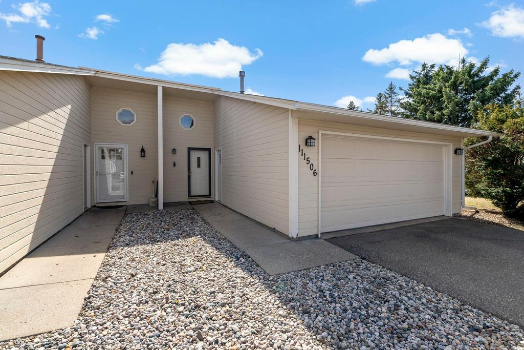 Photo of 111506 Bender Court, Chaska, MN 55318 (MLS # 7036194)