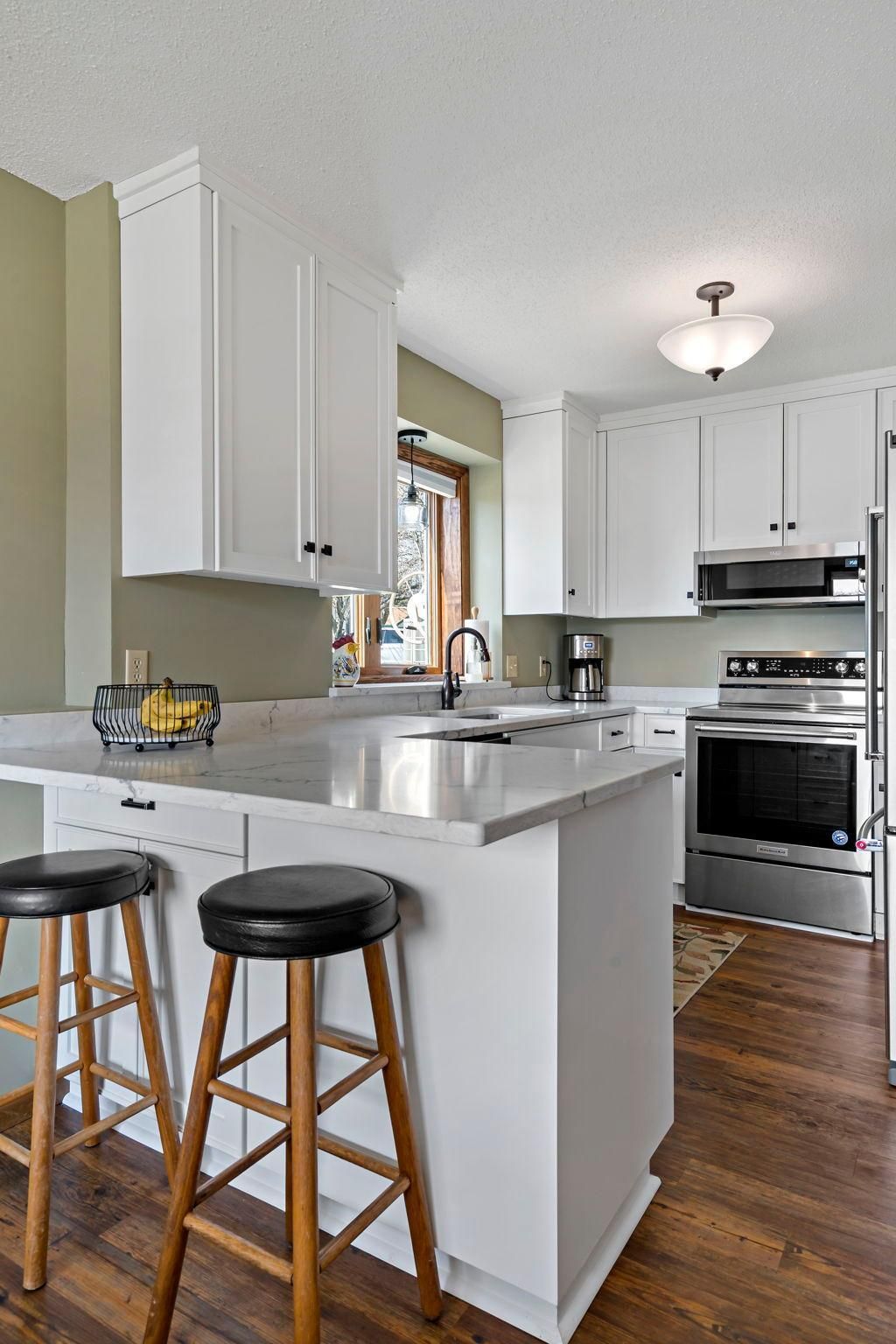 Photo of 111506 Bender Court, Chaska, MN 55318 (MLS # 7036194)