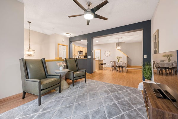 13860 52ND AVE N, MINNEAPOLIS, MN 55446 - Image b3c2feecdfcf984b3ed623474a011505/4202145793