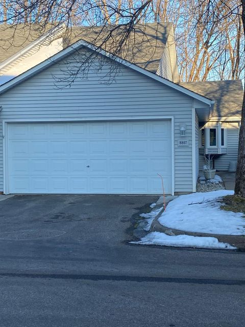 8807 Norway Street NW Coon Rapids MN 55433