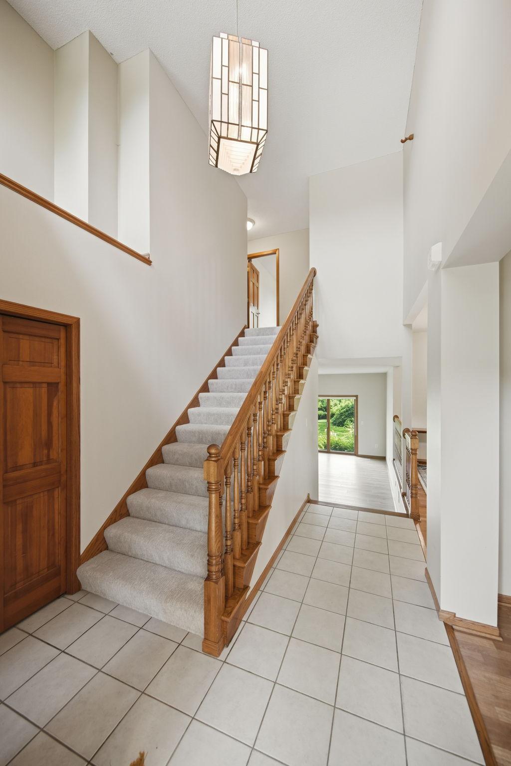 1241 Oryan Trail N