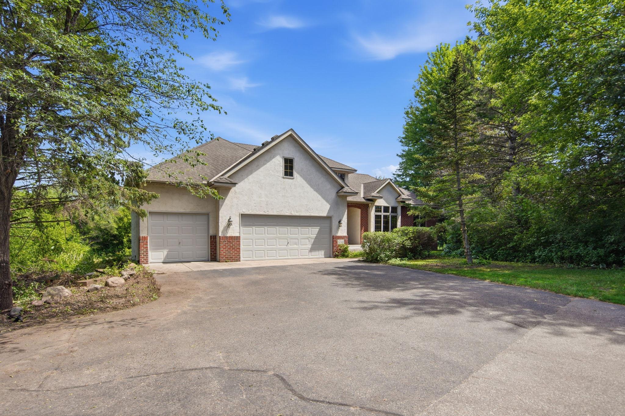 1241 Oryan Trail N