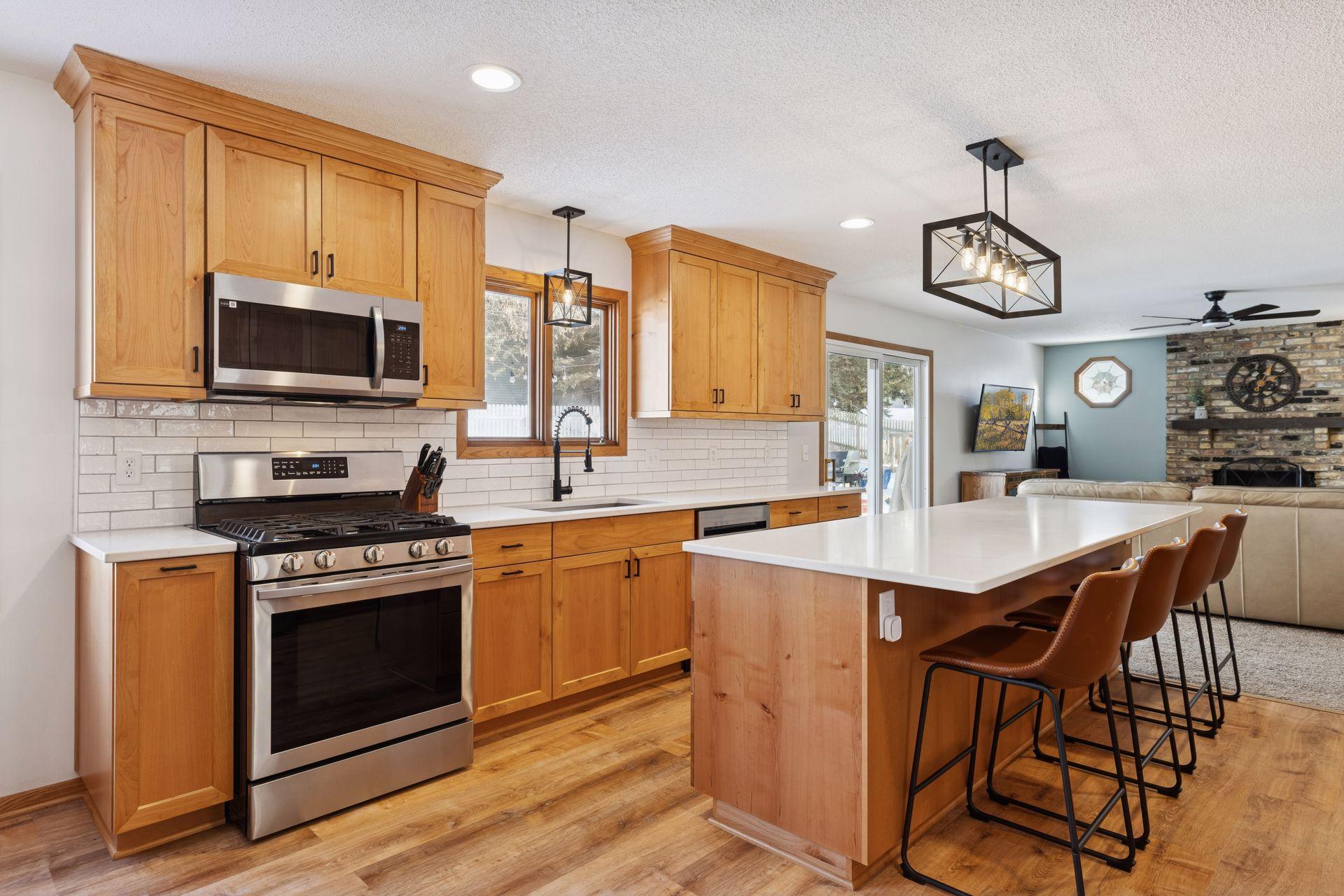 13817 James Avenue S