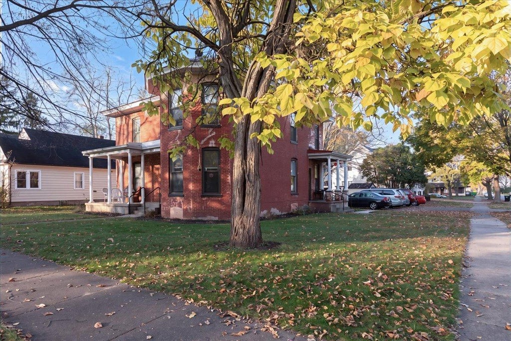 Photo of 1103 8th Street E, Menomonie, WI 54751 (MLS # 7163982)