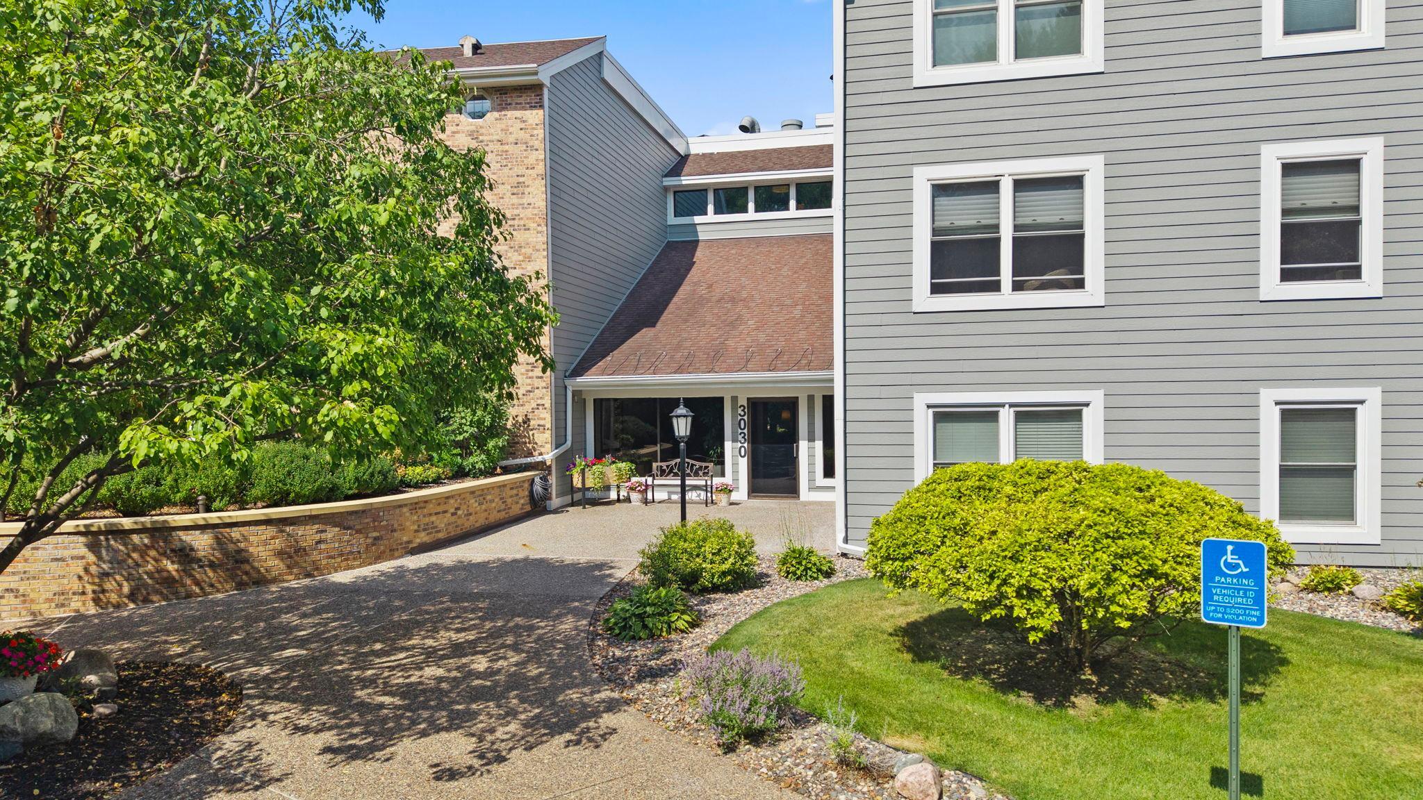 3030 Saint Albans Mill Road 215
