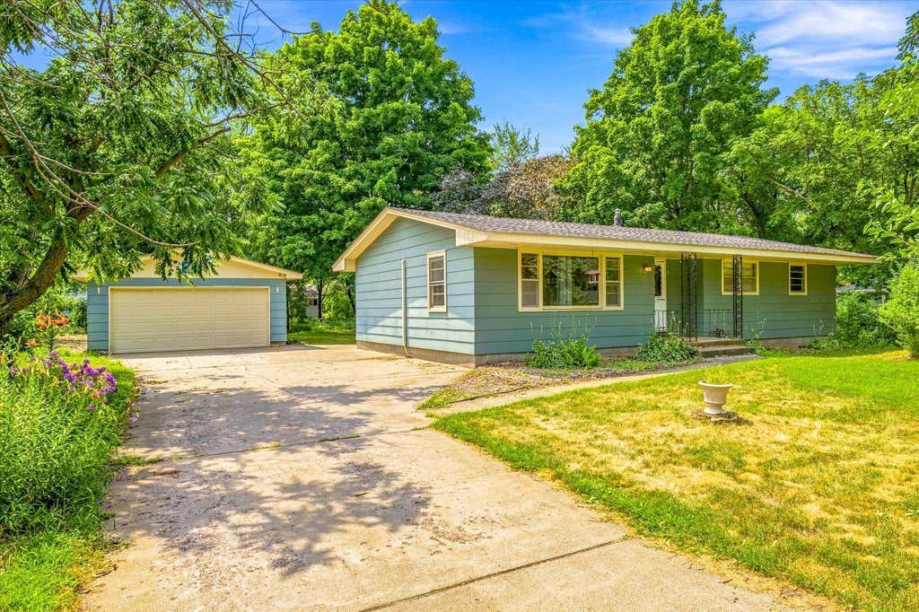 Photo of 332 Wilson Street, Anoka, MN 55303 (MLS # 7107908)