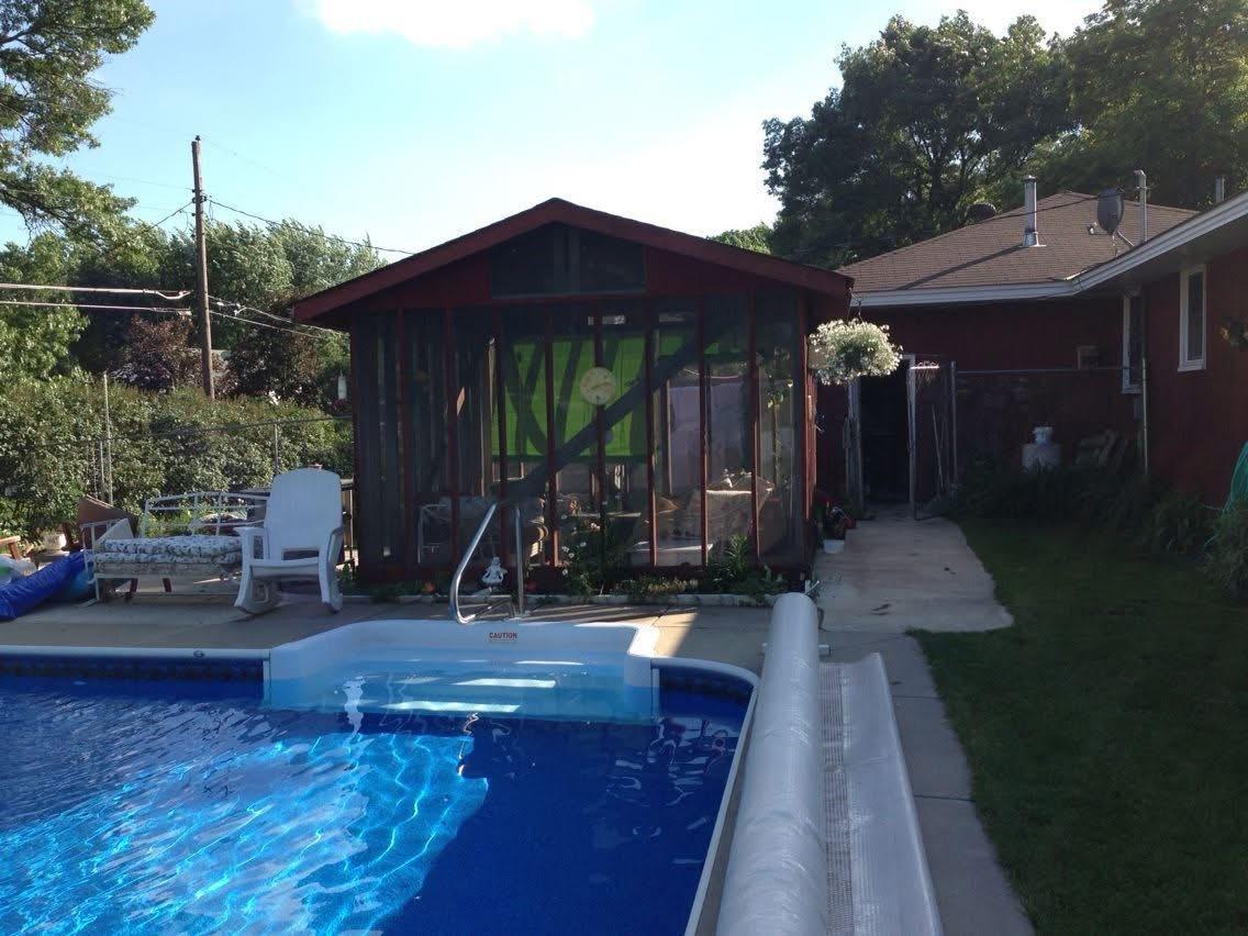 10647 Washington Boulevard NE