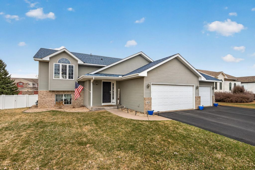 Photo of 423 Donna Court, Big Lake, MN 55309 (MLS # 7052739)