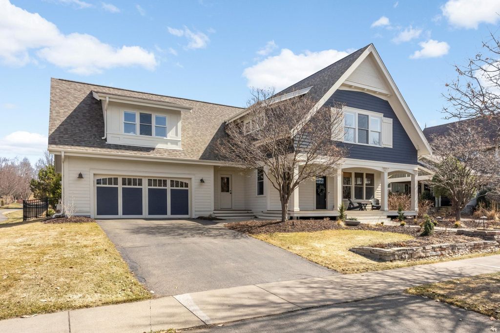 Photo of 15782 Cobblestone Lake Parkway, Apple Valley, MN 55124 (MLS # 7022663)