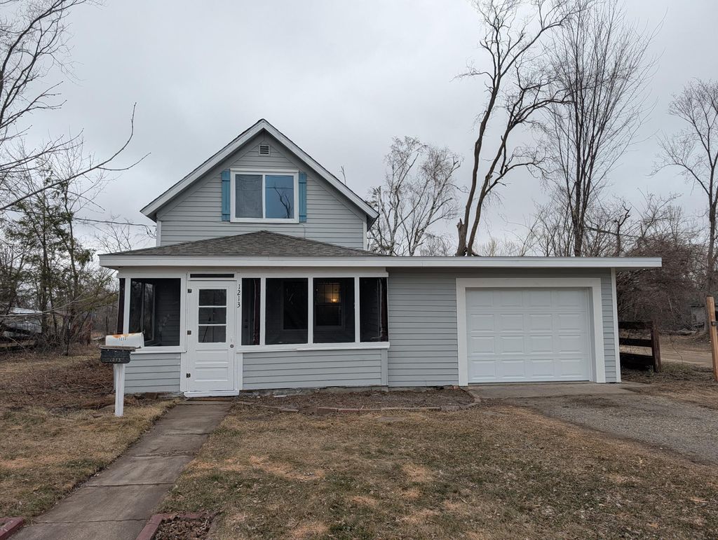 Photo of 1213 Irvine Avenue NW, Bemidji, MN 56601 (MLS # 7045108)