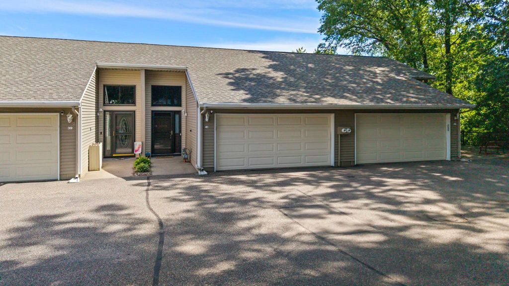 Photo of 41 Round Lake Trail, Little Canada, MN 55117 (MLS # 7093062)