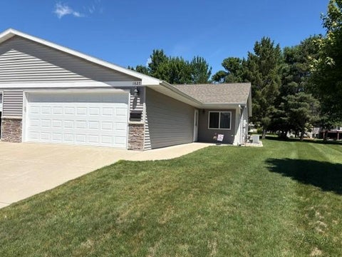 Photo of 1827 Scenic Heights Court SW, Hutchinson, MN 55350 (MLS # 7089477)