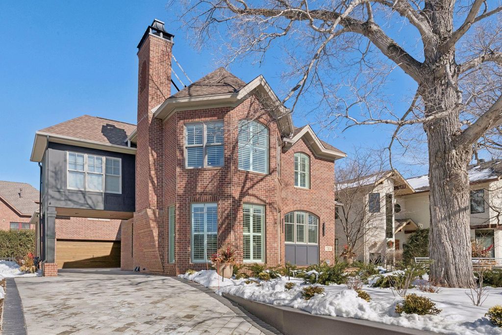 Photo of 715 Rice Street E, Wayzata, MN 55391 (MLS # 7022564)