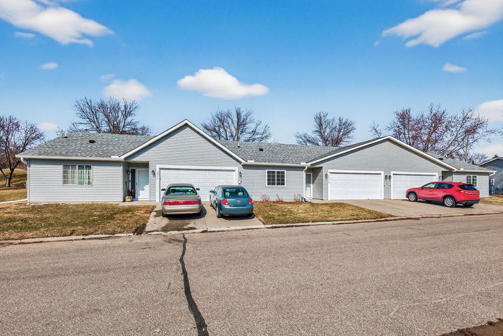 Photo of 3310 78th Street E, Inver Grove Heights, MN 55076 (MLS # 7031699)