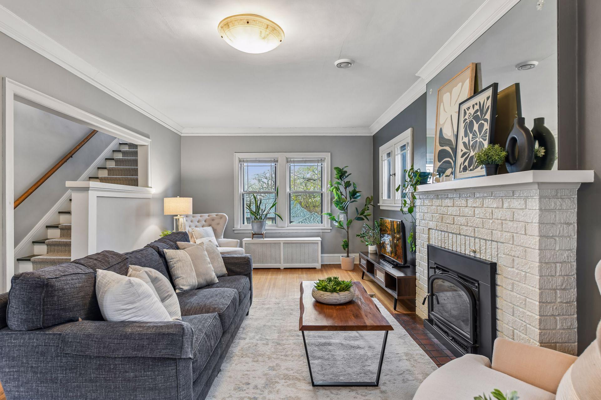 4905 Nicollet Avenue