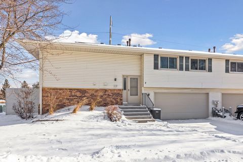 1118 E 145th Street Burnsville MN 55337