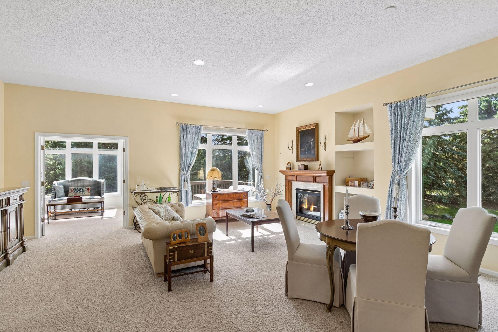 10381 Lancaster Cove