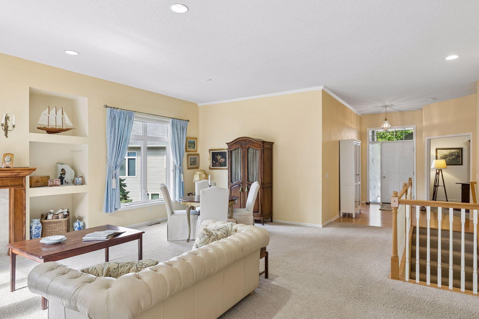 10381 Lancaster Cove