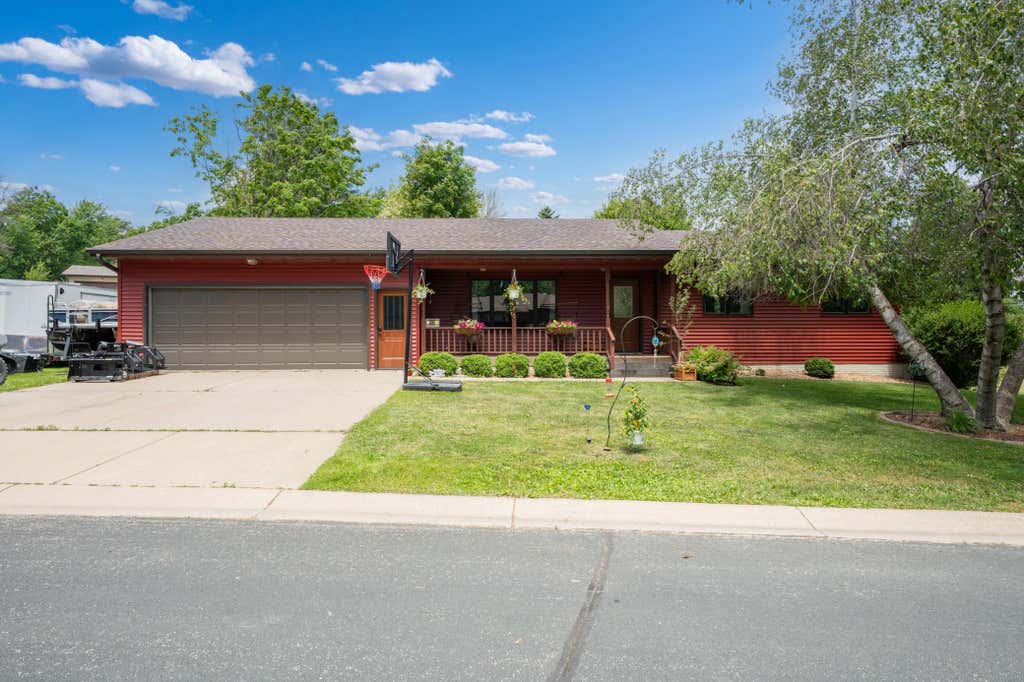 Photo of 306 Elm Court Drive, Goodhue, MN 55027 (MLS # 7120313)