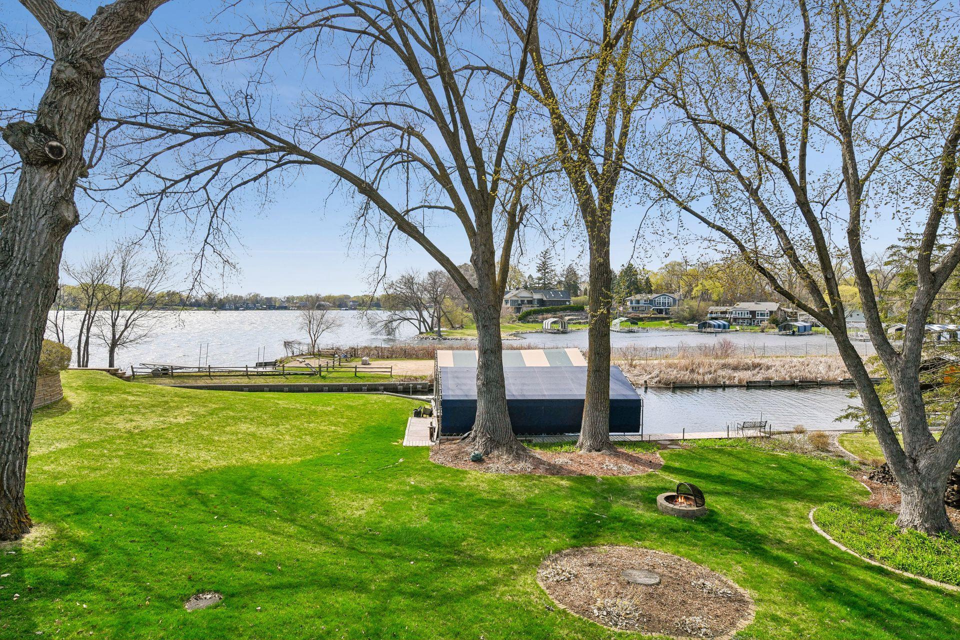 2707 Walters Port Lane