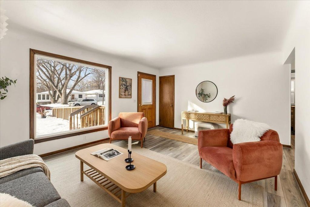 Photo of 3149 Nevada Avenue S, Saint Louis Park, MN 55426 (MLS # 6824352)