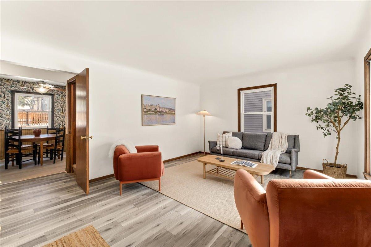 3149 Nevada Avenue S