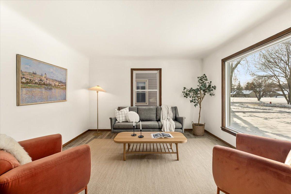 3149 Nevada Avenue S