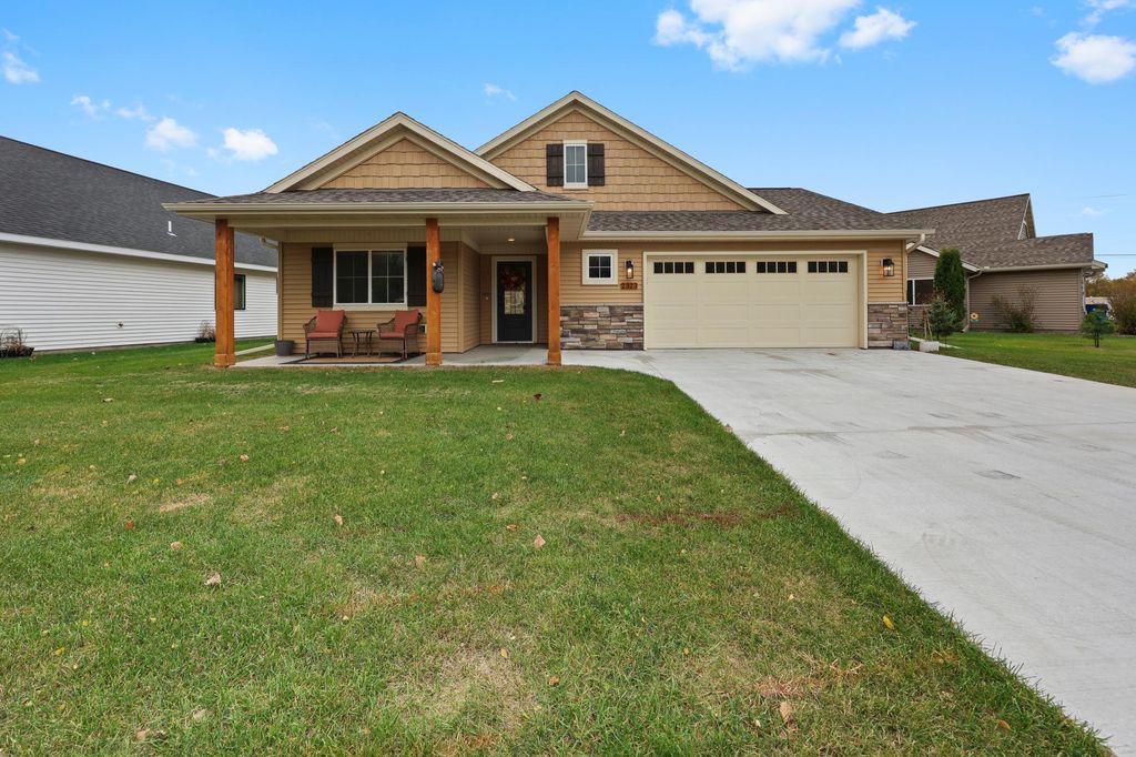 Photo of 2323 40th Avenue S, Saint Cloud, MN 56301 (MLS # 7065721)