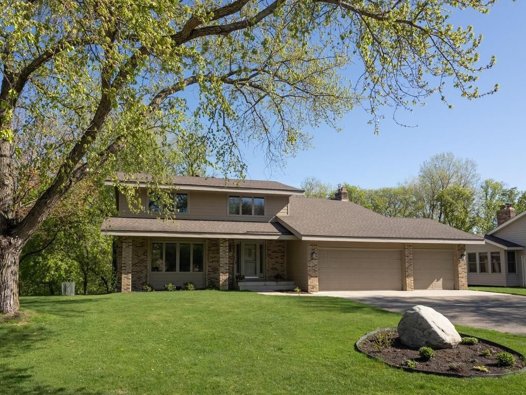 Photo of 1404 Muir Lane, Burnsville, MN 55337 (MLS # 7062243)