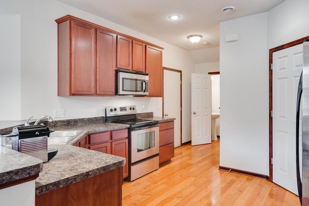Photo of 3317 Hazel Trail #A, Woodbury, MN 55129 (MLS # 7085396)
