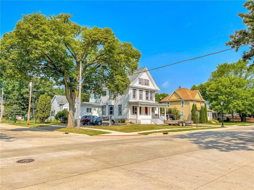 Photo of 310 S Main Street, Austin, MN 55912 (MLS # 6825866)