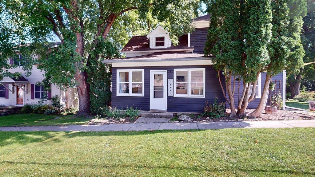 Photo of 208 Franklin Street NW, Preston, MN 55965 (MLS # 7143512)