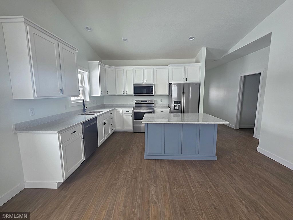 Photo of 1206 Poppy Court, New Richmond, WI 54017 (MLS # 7025388)