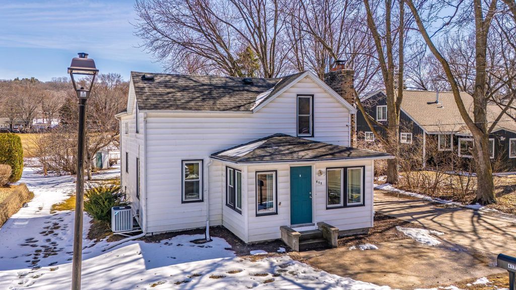 Photo of 417 Wood Street N, Jordan, MN 55352 (MLS # 7037717)