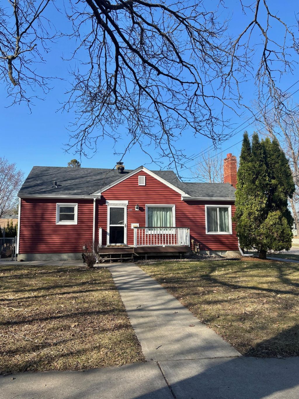 Photo of 895 Hoyt Avenue W, Saint Paul, MN 55117 (MLS # 7046569)