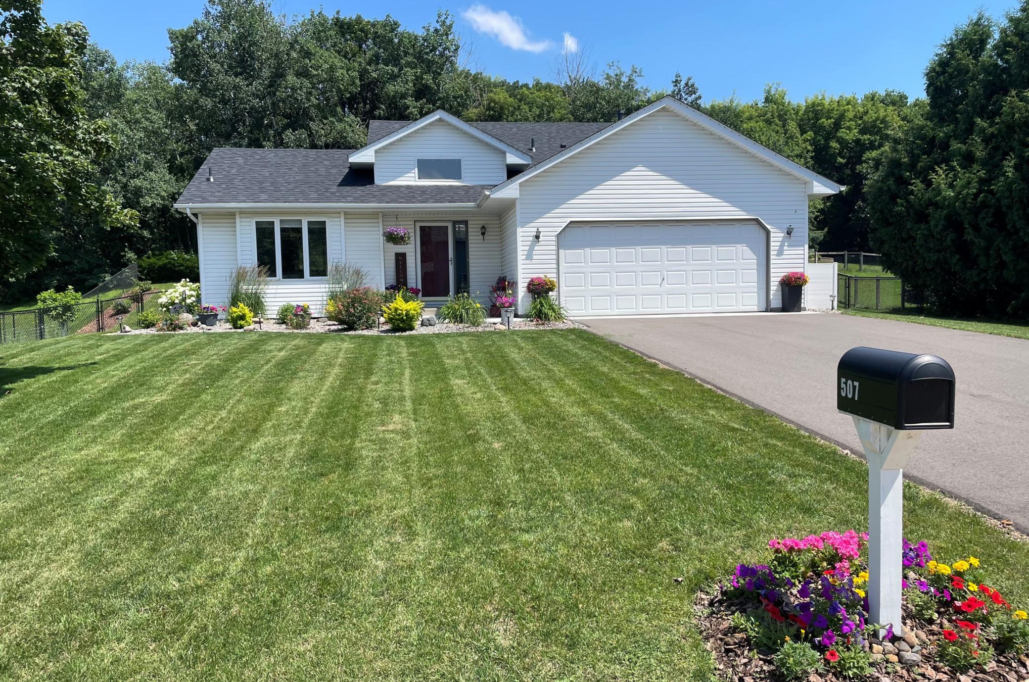 507 Doncaster Way