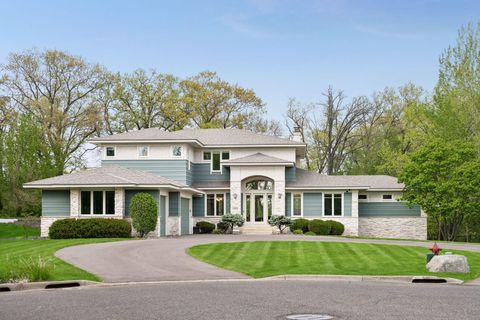 2063 Austrian Pine Lane Minnetonka MN 55305