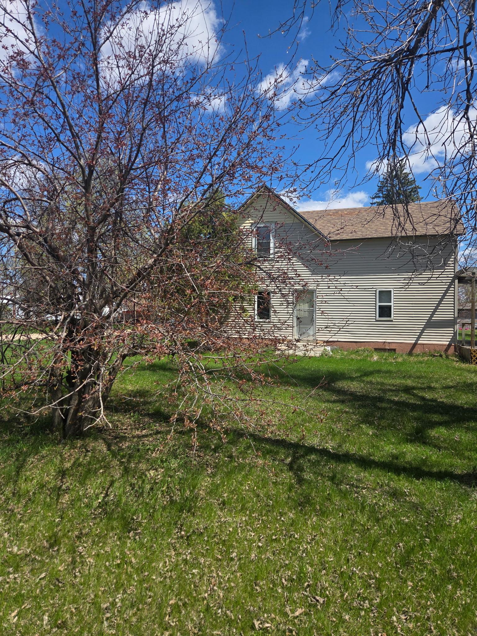 103 Main Street S