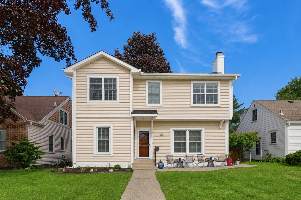 Photo of 5405 Knox Avenue S, Minneapolis, MN 55419 (MLS # 7079254)