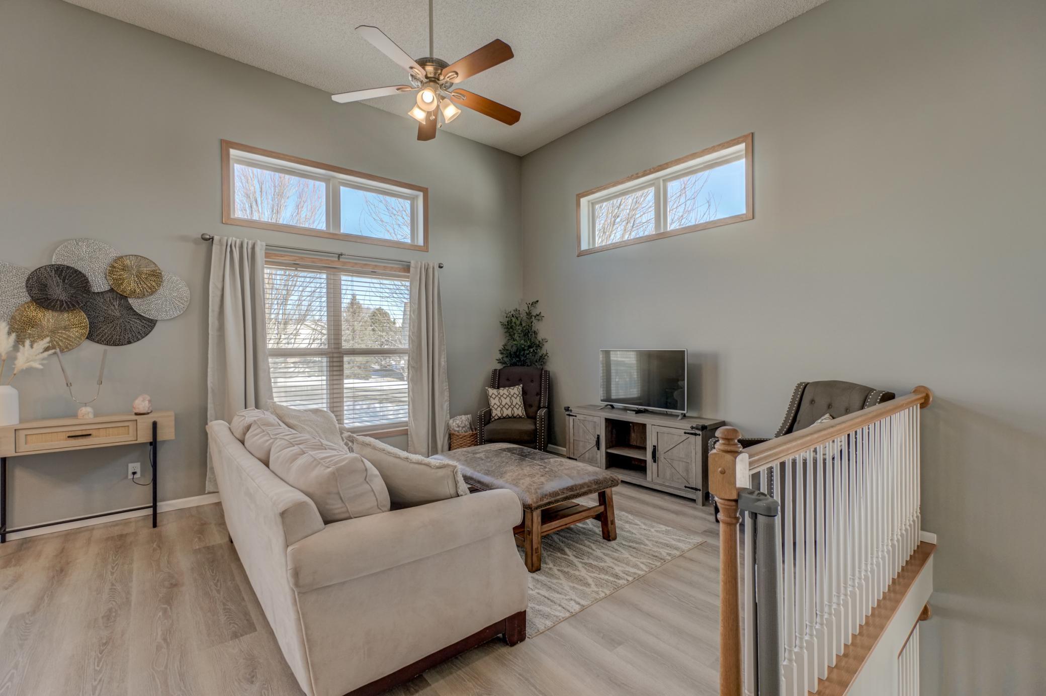 15444 Foster Drive N