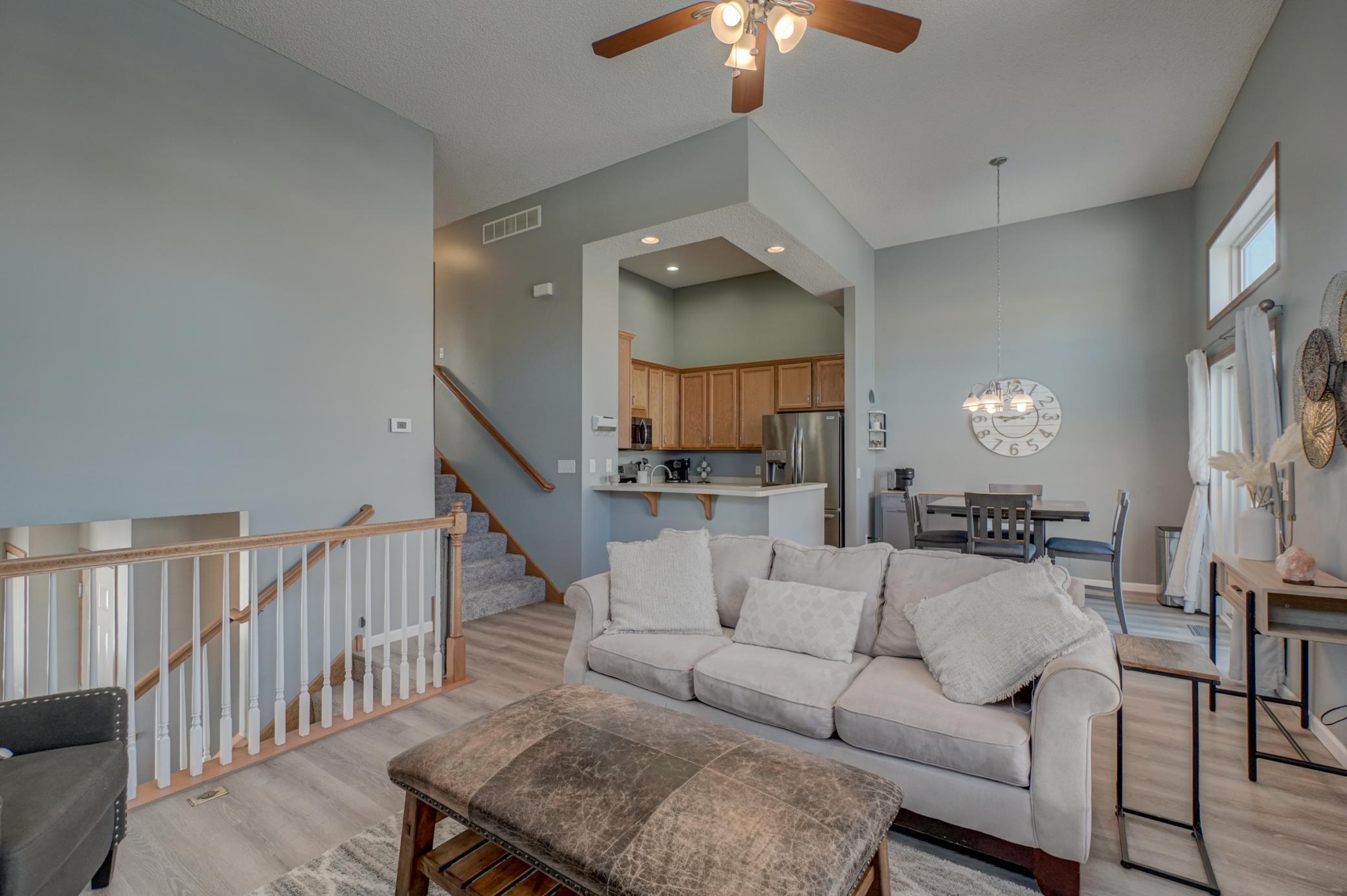 15444 Foster Drive N