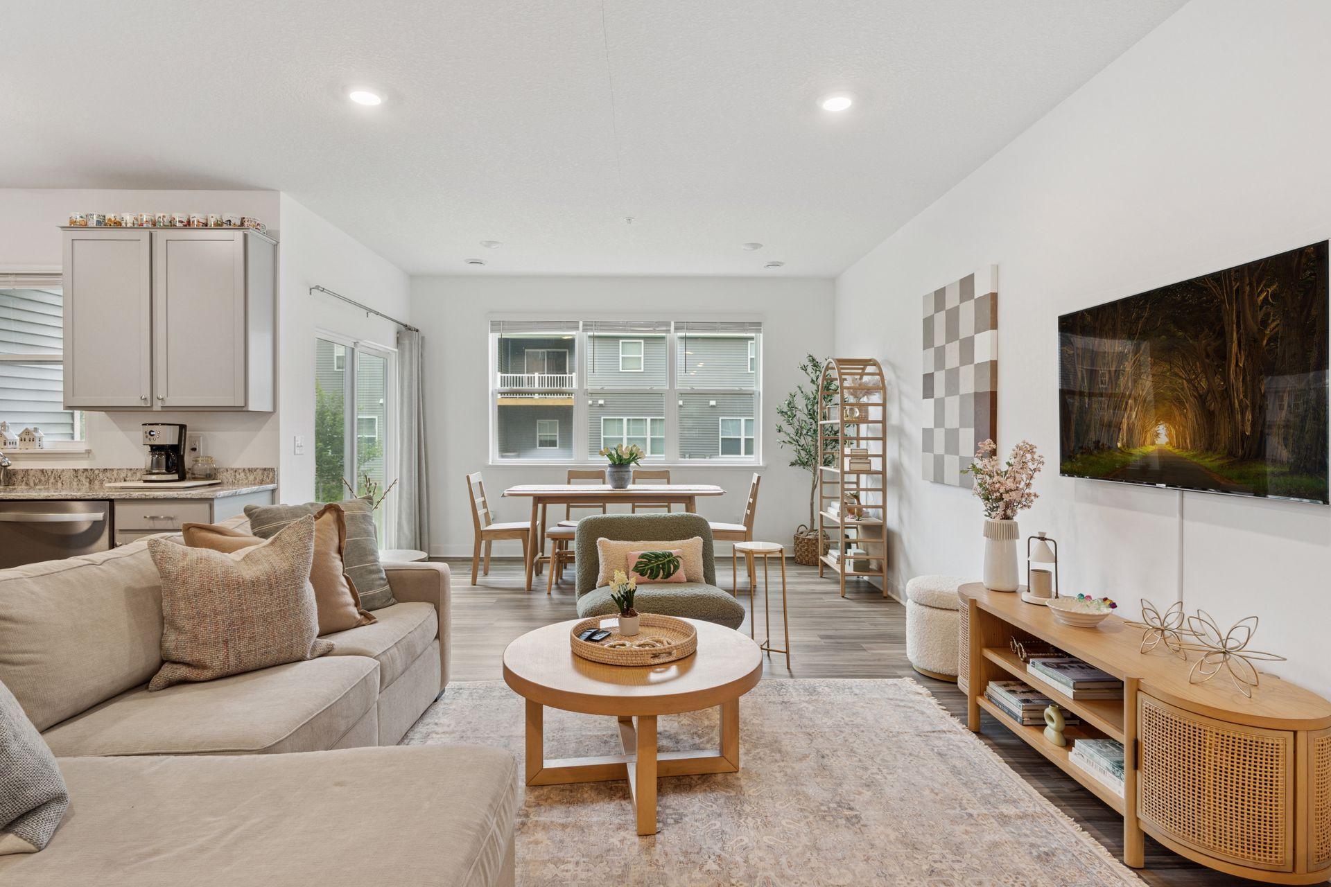 11121 Balsam Pointe Trail